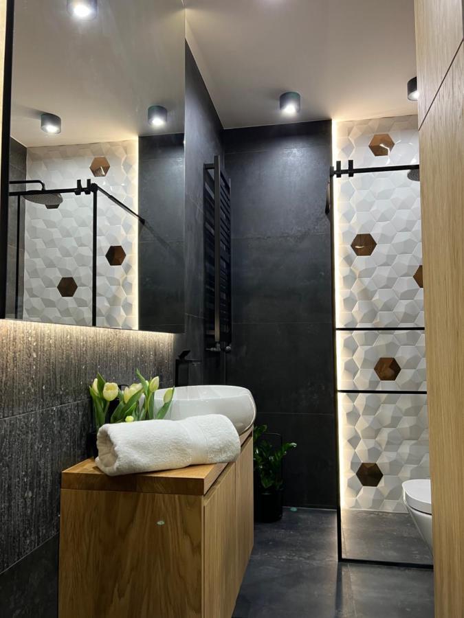 Family & Business Elegant Apartments, Kadzielnia, Wdk, Stadion Korona -1 Bedroom, Terrace, Garage, New! キェルツェ エクステリア 写真