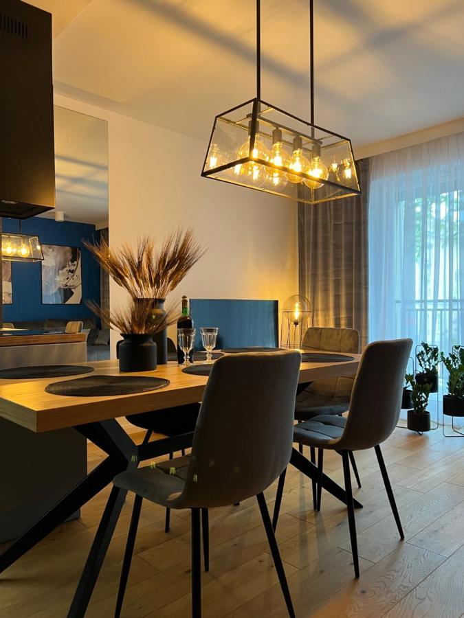 Family & Business Elegant Apartments, Kadzielnia, Wdk, Stadion Korona -1 Bedroom, Terrace, Garage, New! キェルツェ エクステリア 写真