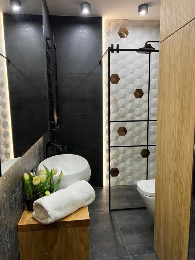 Family & Business Elegant Apartments, Kadzielnia, Wdk, Stadion Korona -1 Bedroom, Terrace, Garage, New! キェルツェ エクステリア 写真